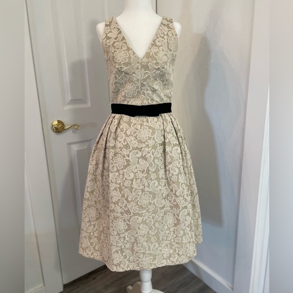 BHLDN James Coviello Dress / Anthropologie Cream and Gold shimmer - Picture 13 of 16